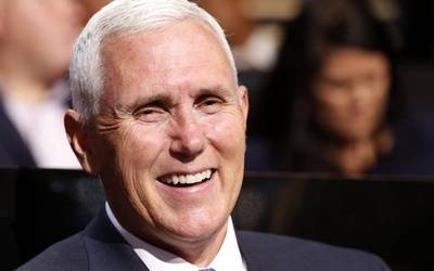 Mike Pence20161206113512_l
